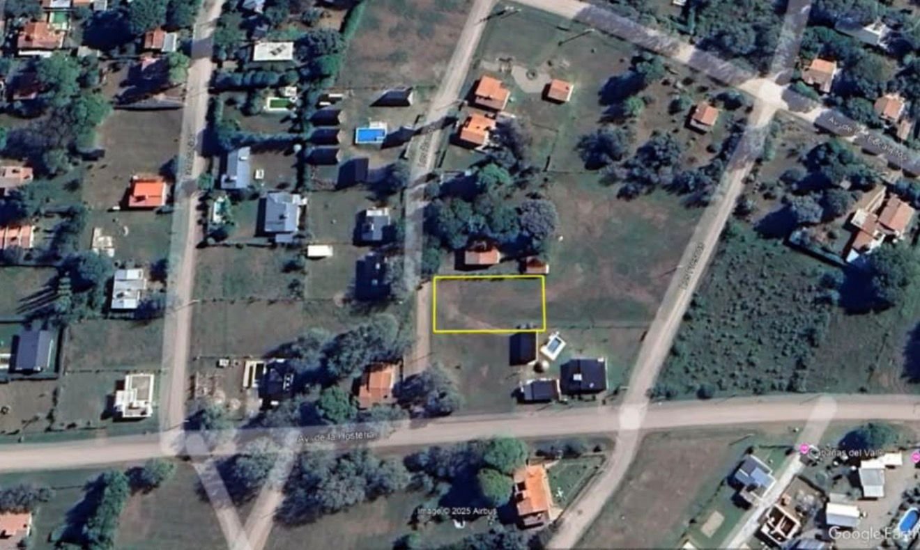 Lote de 715m² en El Corcovado 23.000 dol.